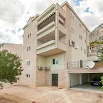 דירה Rubic Omis- 230m From Sandy Duće