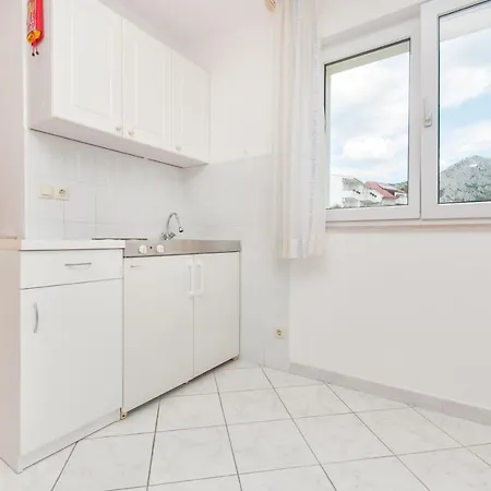 דירה Rubic Omis- 230m From Sandy Duće