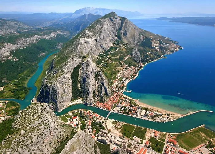 Rubic Omis- 230m From Sandy * Duće