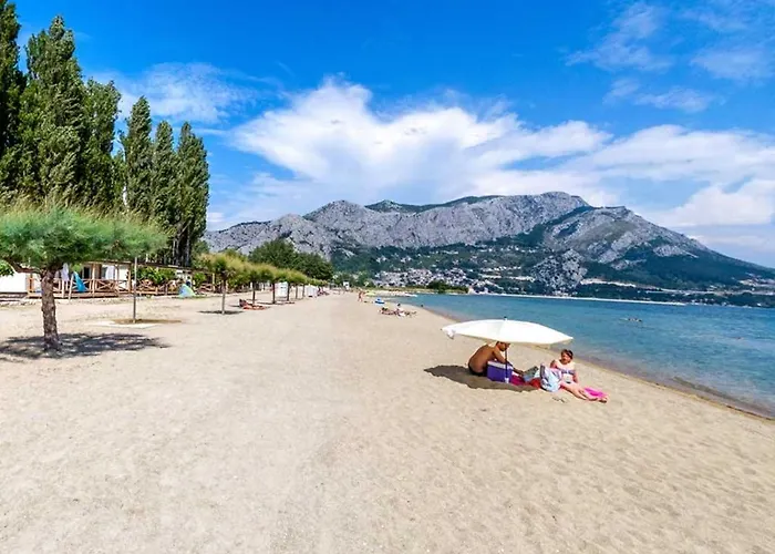 Rubic Omis- 230m From Sandy דירה